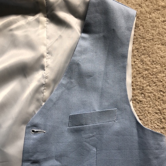 🆕 Custom Linen Vest - Picture 6 of 8